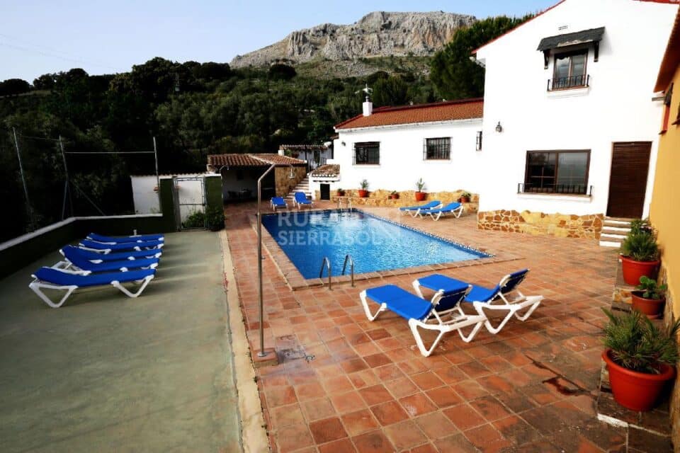 Acogedor Cortijo Andaluz en Villanueva del Trabuco, con barbacoa, piscina y wi-fi - Imagen 7