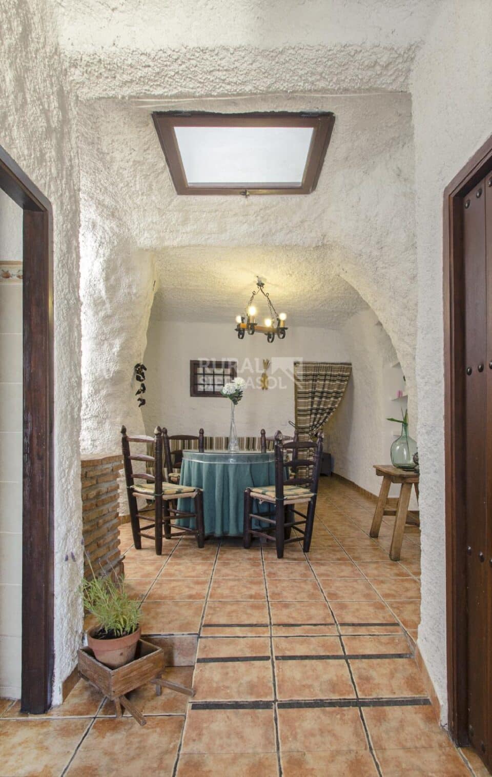 Casa Cueva en Castilléjar, con chimenea y barbacoa - Imagen 28