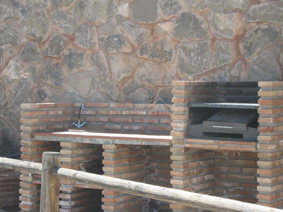 Maravillosa Casa Rural en Riogordo con piscina, aire acondicionado y barbacoa - Imagen 15