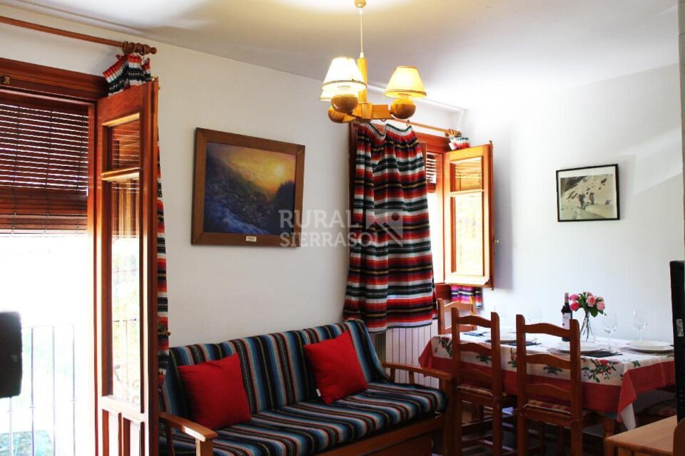 Acogedor Apartamento Rural en Capileira, con bonitas vistas a la sierra - Imagen 3