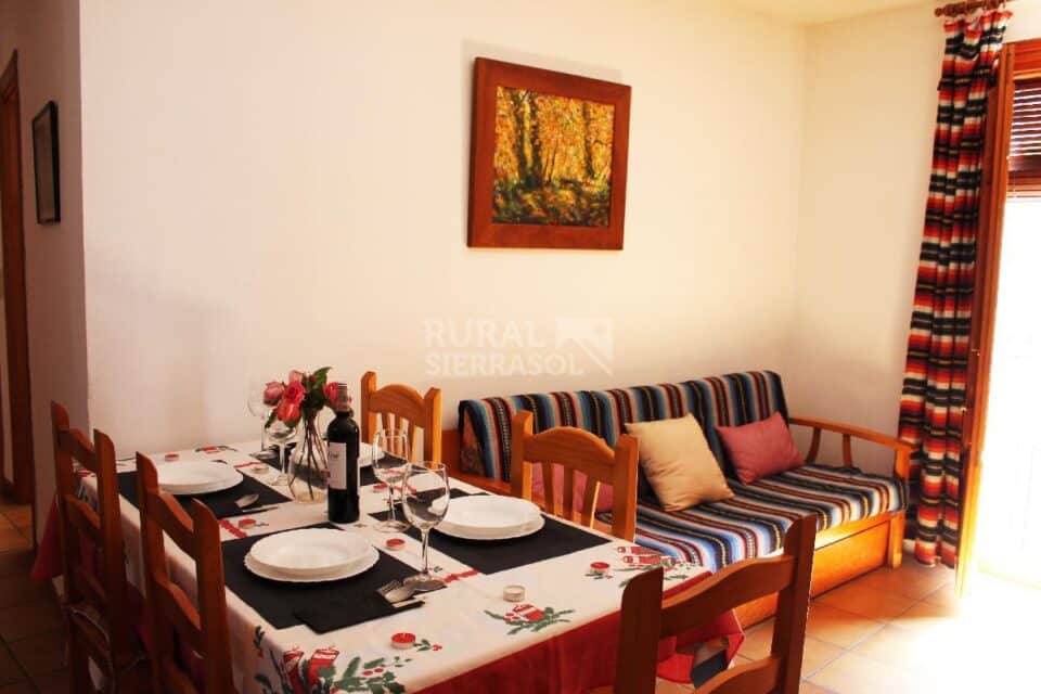 Precioso Apartamento Rural en Capileira, con chimenea y wifi - Imagen 3