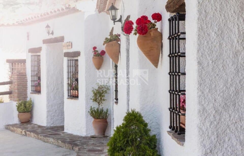 Casa Cueva de estilo rústico en Castilléjar, con chimenea y barbacoa - Imagen 30