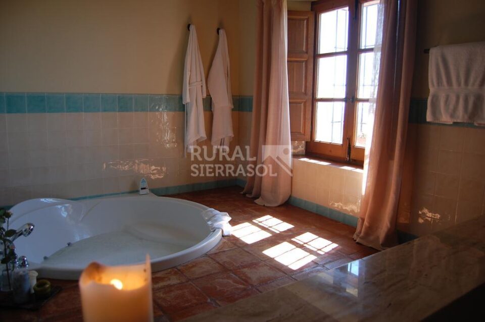 Fantástico Hotel Rural con Spa, al sur del Torcal de Antequera - Imagen 31