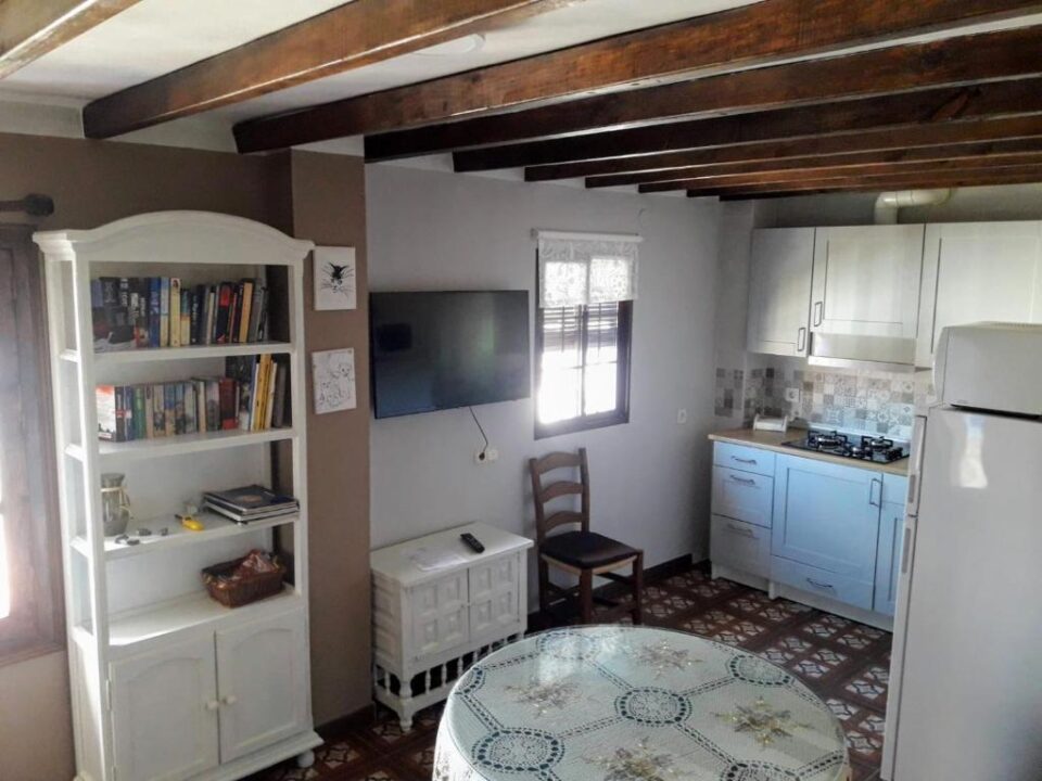 Acogedora Casa Rural en Benalauría con preciosas vistas al Valle del Genal - Imagen 13