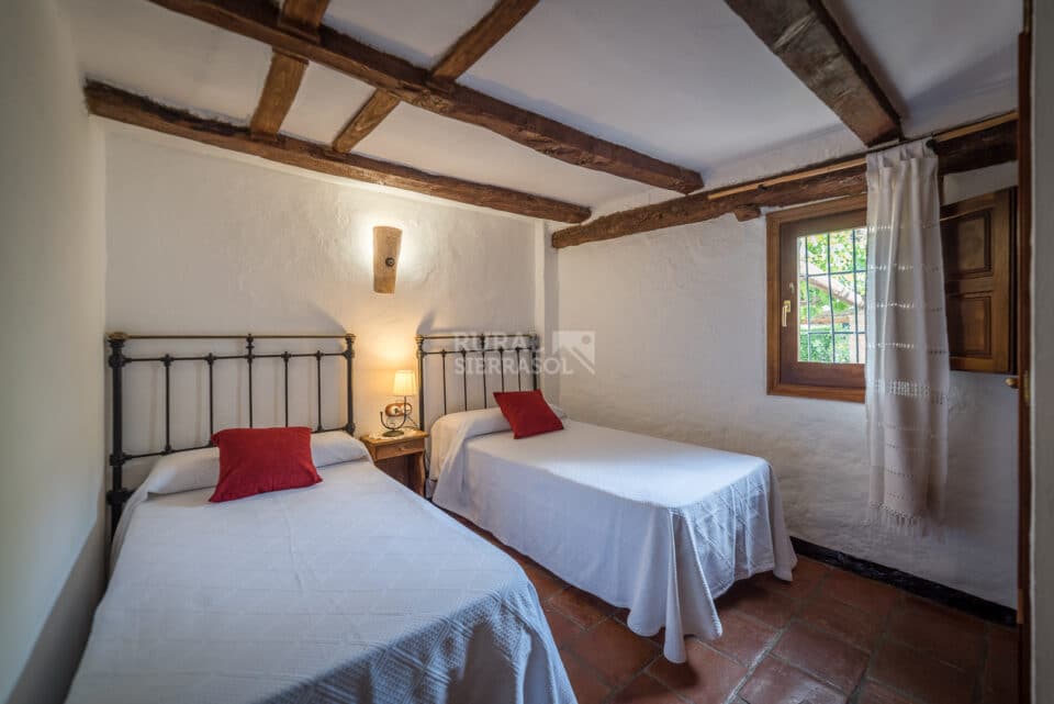 Acogedor Alojamiento Rural en Padul, con piscina, aire acondicionado y wifi - Imagen 32