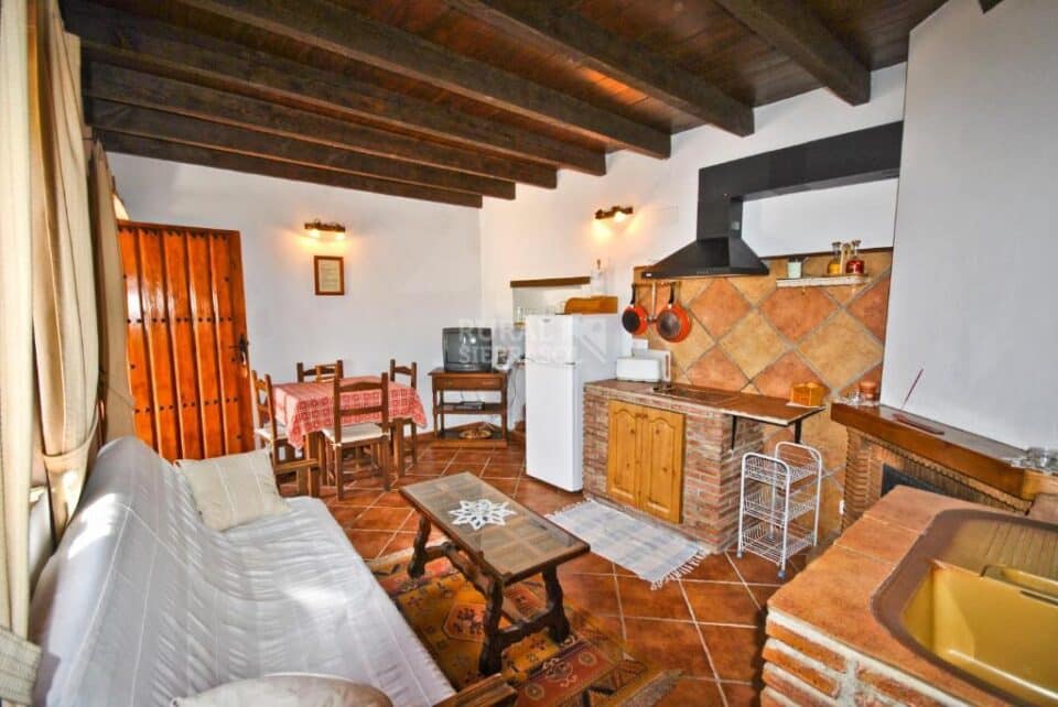 Conjunto Rural en Periana con piscina, barbacoa y wifi - Imagen 31