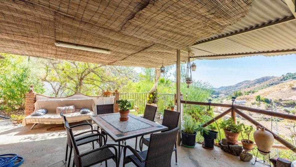Bonita Casa Rural en Cómpeta, con piscina y barbacoa - Imagen 20