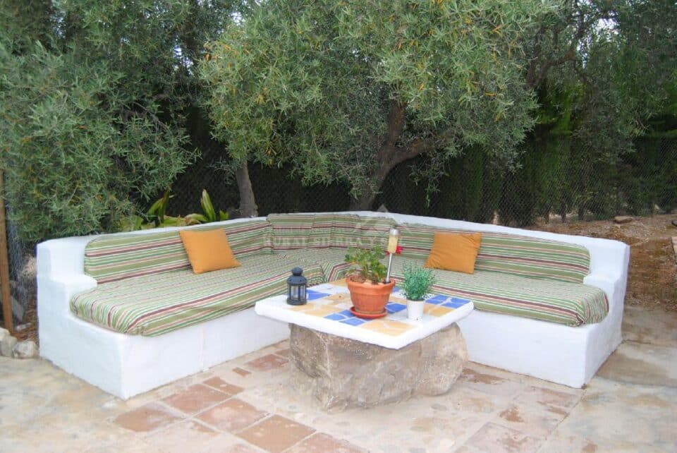 Maravillosa Casa Rural al sur del Torcal de Antequera, con piscina vallada y barbacoa - Imagen 33