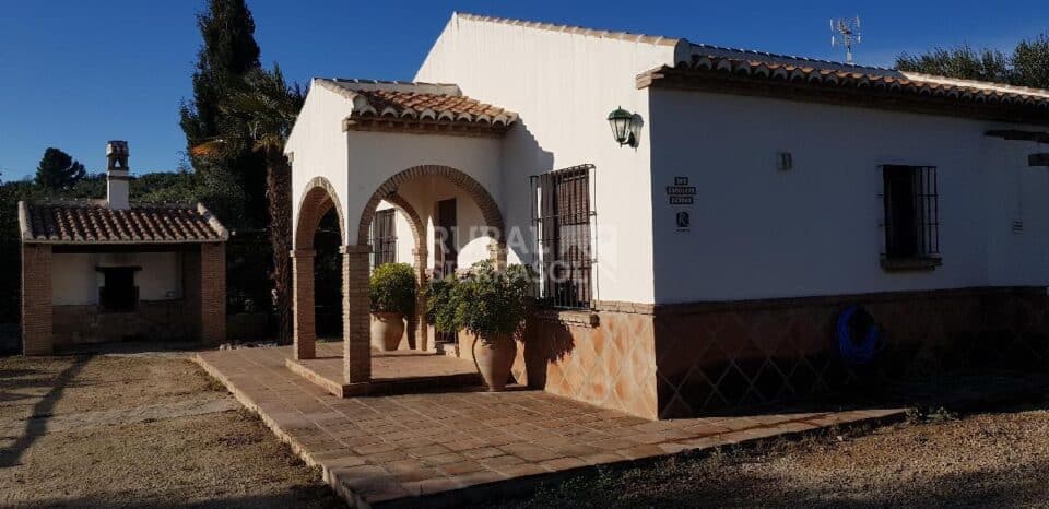 Hermosa Casa Rural al sur del Torcal de Antequera, con piscina, barbacoa y wifi - Imagen 40