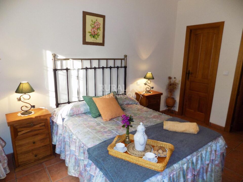 Habitación con cama doble de Casa rural en Periana (Málaga)-3339