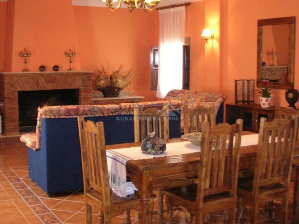 Preciosa Casa Rural en Loja, con piscina y aire acondicionado - Imagen 22