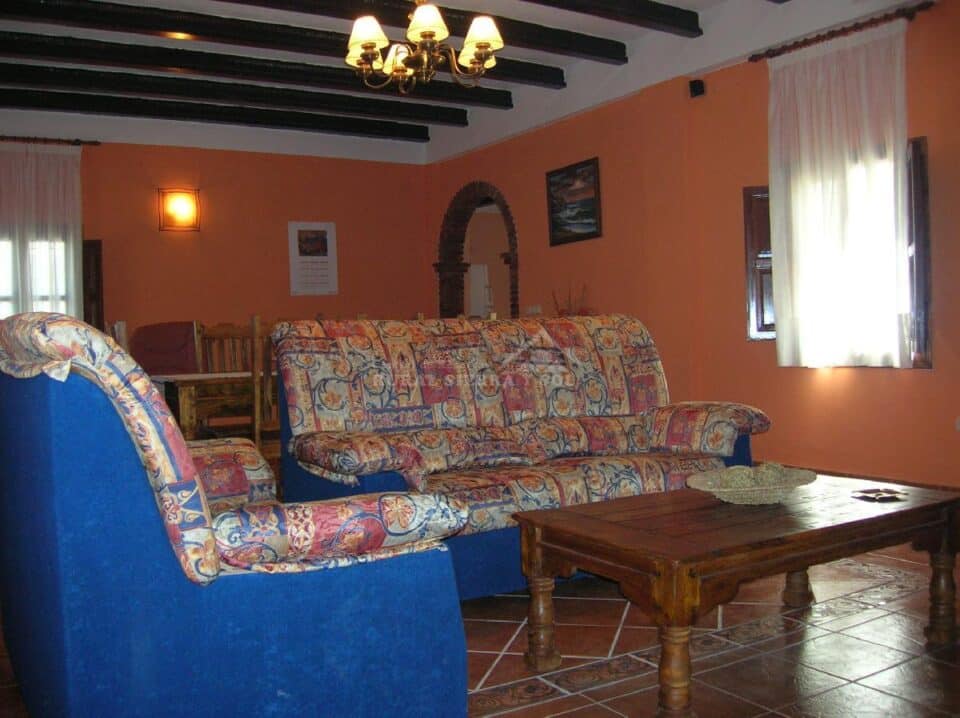 Preciosa Casa Rural en Loja, con piscina y aire acondicionado - Imagen 26