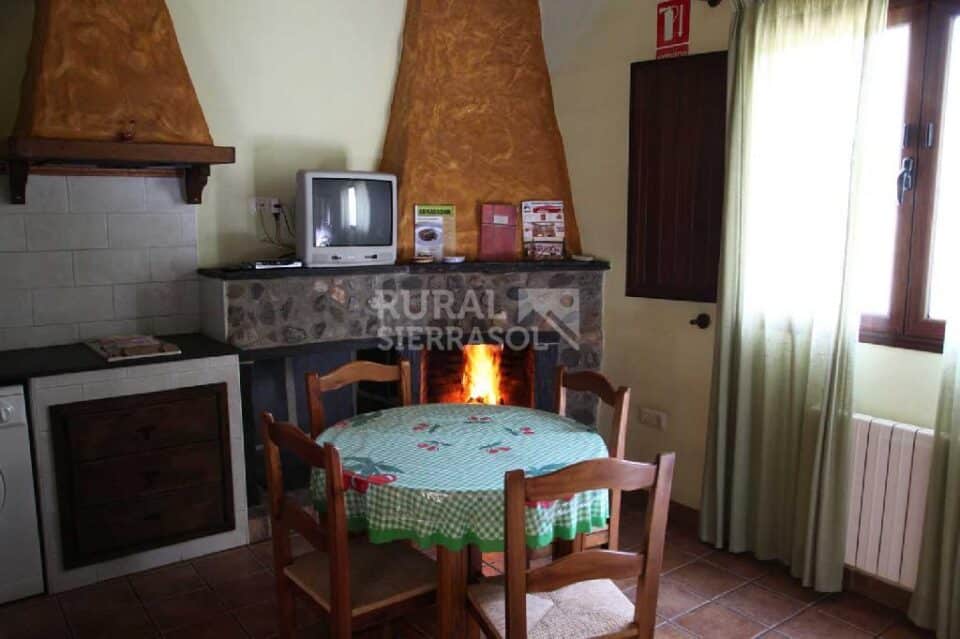 Encantador Alojamiento Rural en Bérchules, con Spa, aire acondicionado y wi-fi - Imagen 36