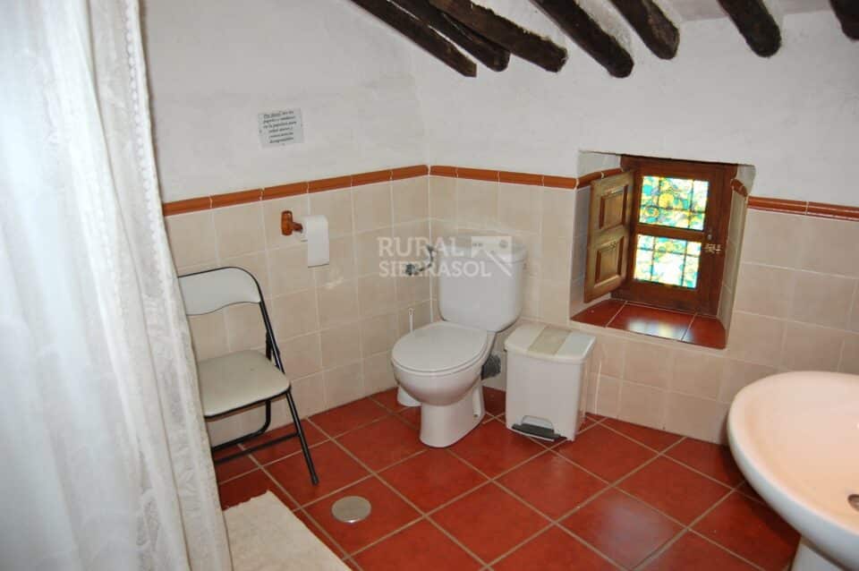 Casa Rural en Alfarnatejo con piscina, barbacoa y gran jardín - Imagen 35
