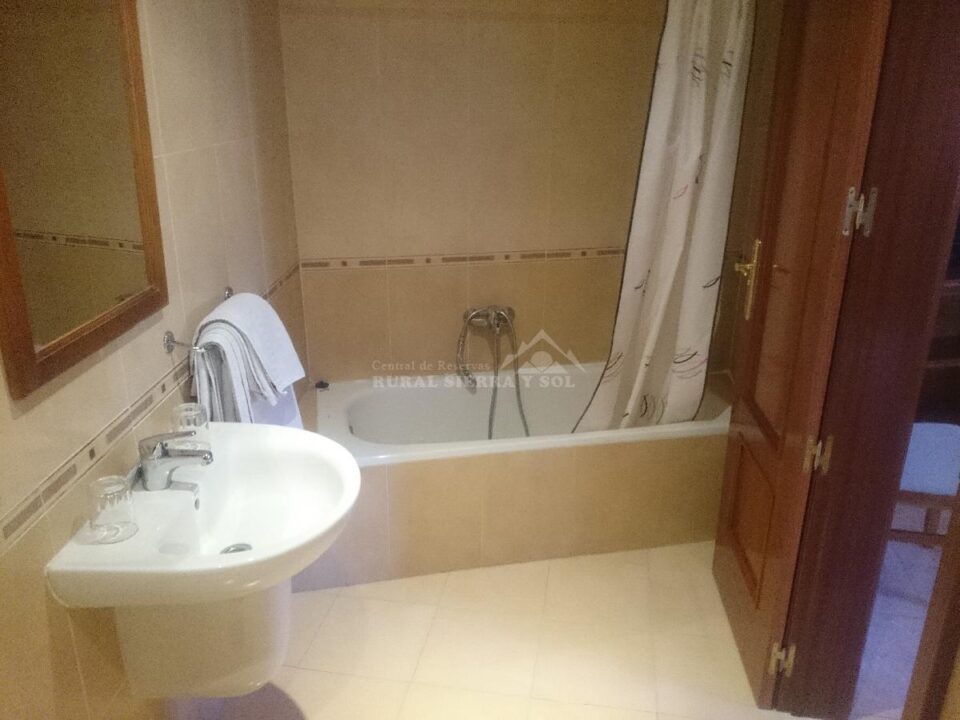 Hostal Godi - Imagen 11