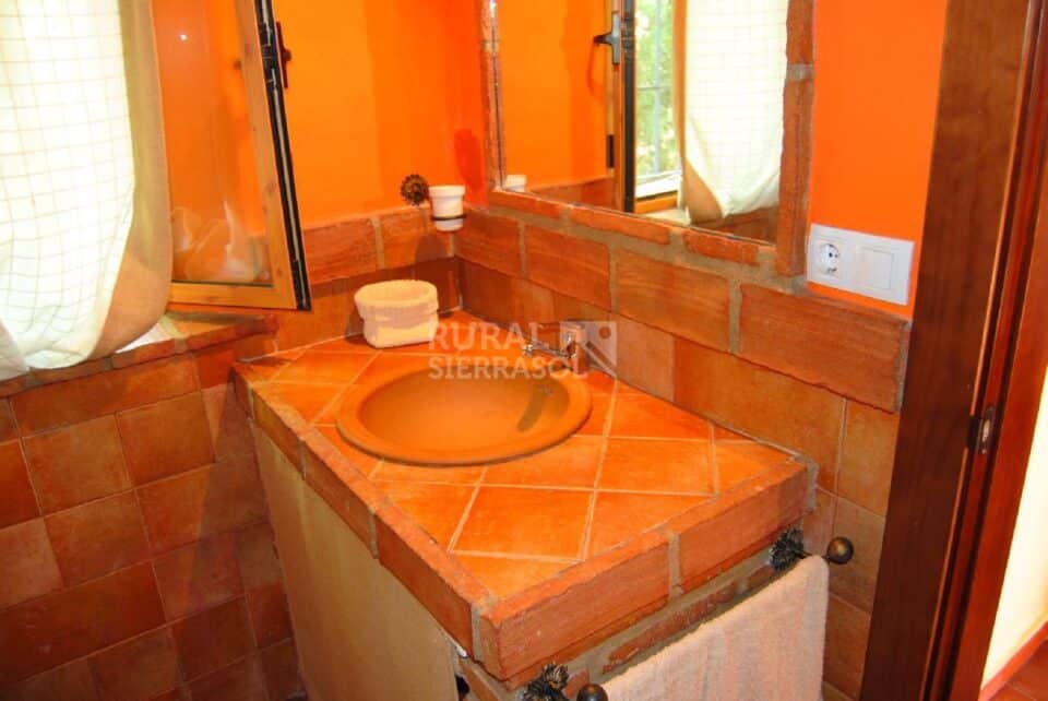 Lavabo de Casa rural en Antequera (Málaga)-3421