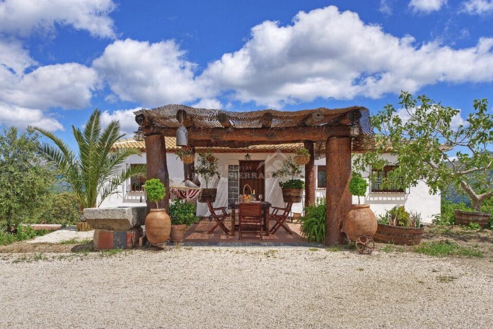 Conjunto de dos Casas Rurales en Júzcar con piscina, chimenea y barbacoa - Imagen 5