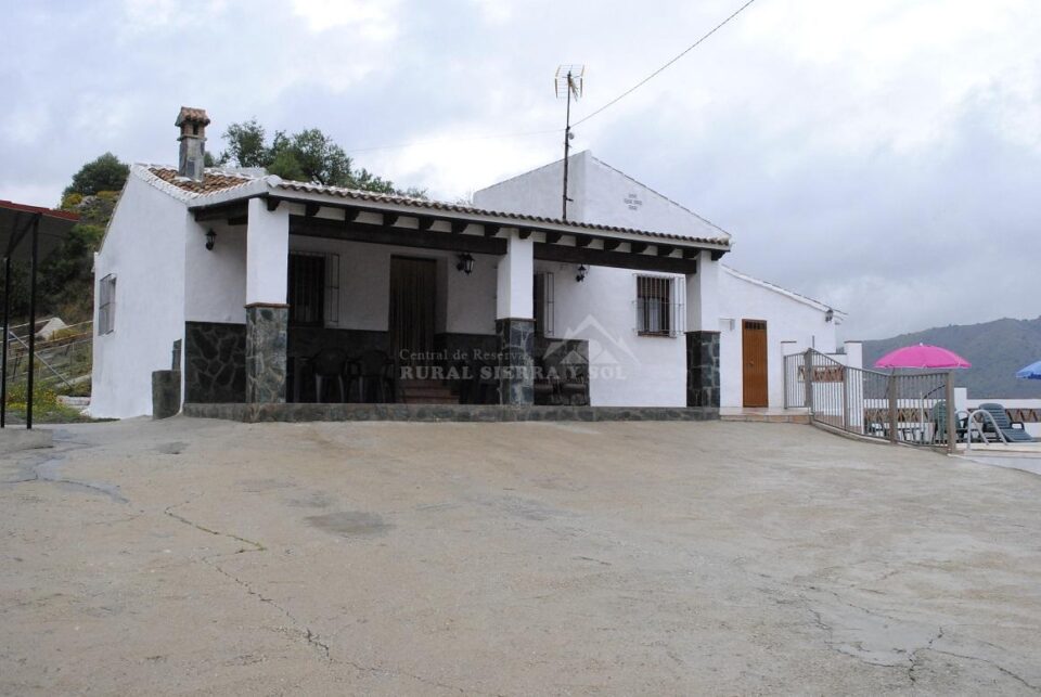 Acogedora Casa Rural en El Borge con piscina vallada, barbacoa, chimenea - Imagen 45