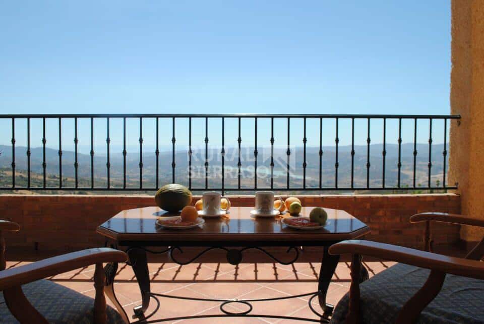 Desayuno con vistas de casa rural en Periana (referencia 1003)