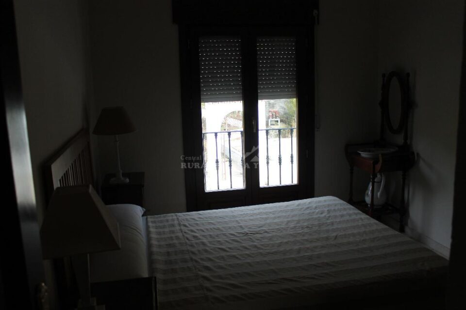 Casa Rural en Ronda, con piscina, barbacoa y wifi - Imagen 19