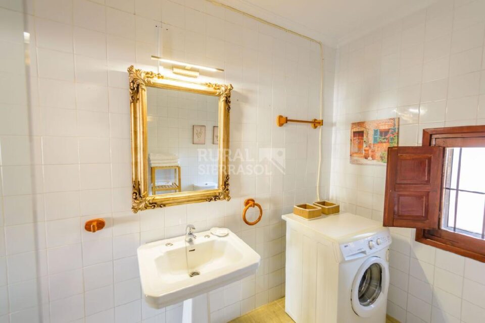 Baño de Casa rural en Alcaucín (Málaga)-3698