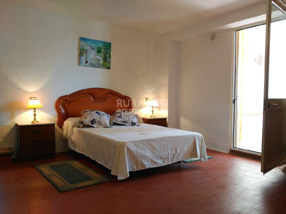 Habitación con cama doble de Casa rural en Alcaucín (Málaga)-3698