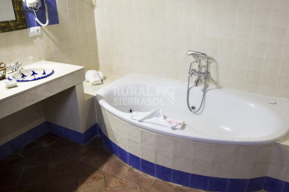 Fantástico Hotel Rural con Spa, al sur del Torcal de Antequera - Imagen 37
