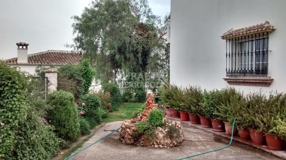 Preciosa Casa Rural en Casarabonela, con piscina, aire acondicionado y barbacoa - Imagen 8