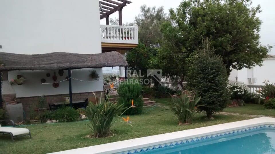 Preciosa Casa Rural en Casarabonela, con piscina, aire acondicionado y barbacoa - Imagen 23