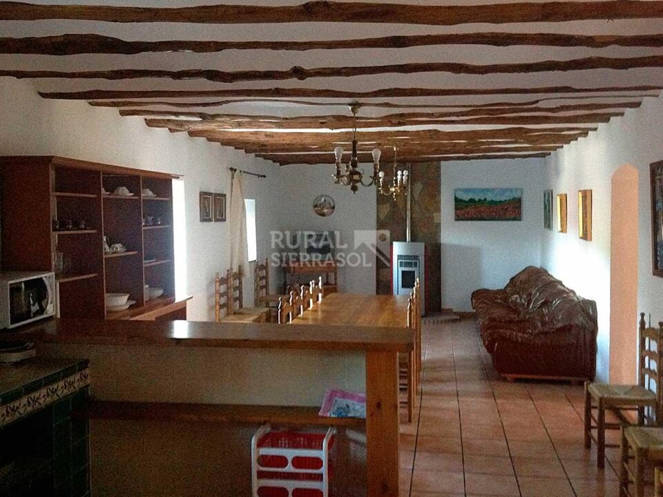 Amplia vivienda rural en el Parque Natural de la Sierra de Castril, con wifi, calefacción y chimenea - Imagen 7