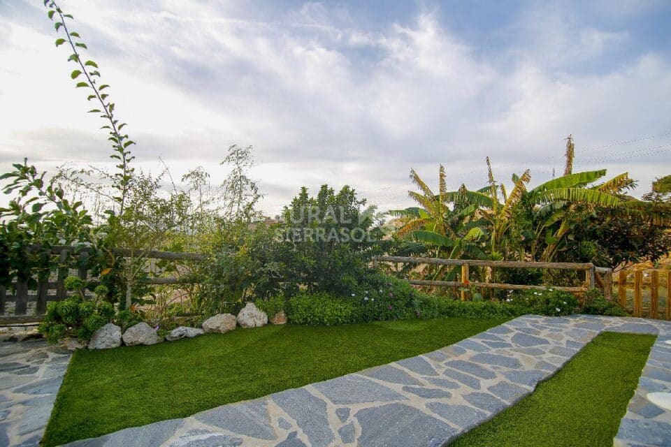 Acogedora Casa de Madera cerca de la playa - Imagen 42