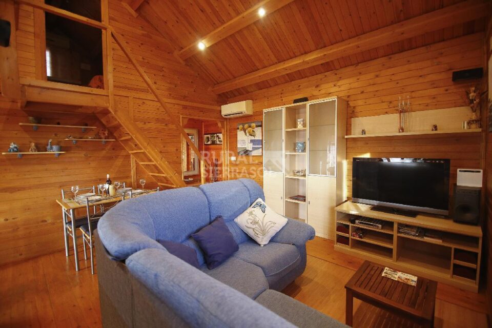 Acogedora Casa de Madera cerca de la playa - Imagen 47