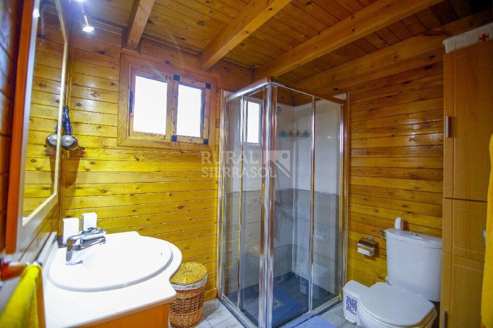Acogedora Casa de Madera cerca de la playa - Imagen 50