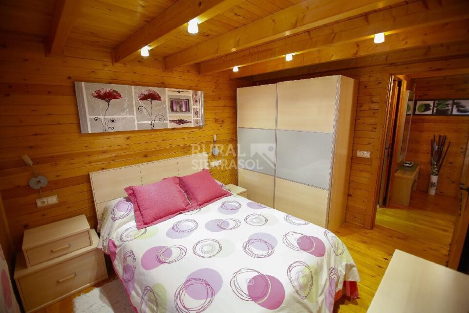 Acogedora Casa de Madera cerca de la playa - Imagen 52