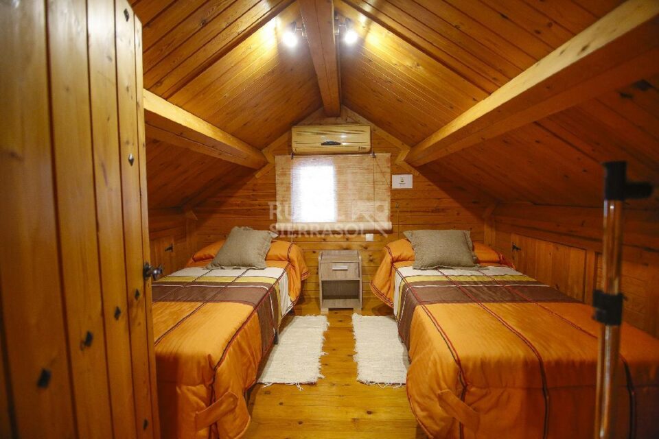 Acogedora Casa de Madera cerca de la playa - Imagen 56
