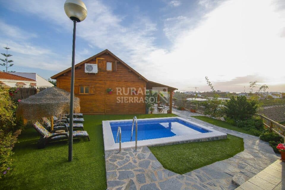 Acogedora Casa de Madera cerca de la playa - Imagen 62