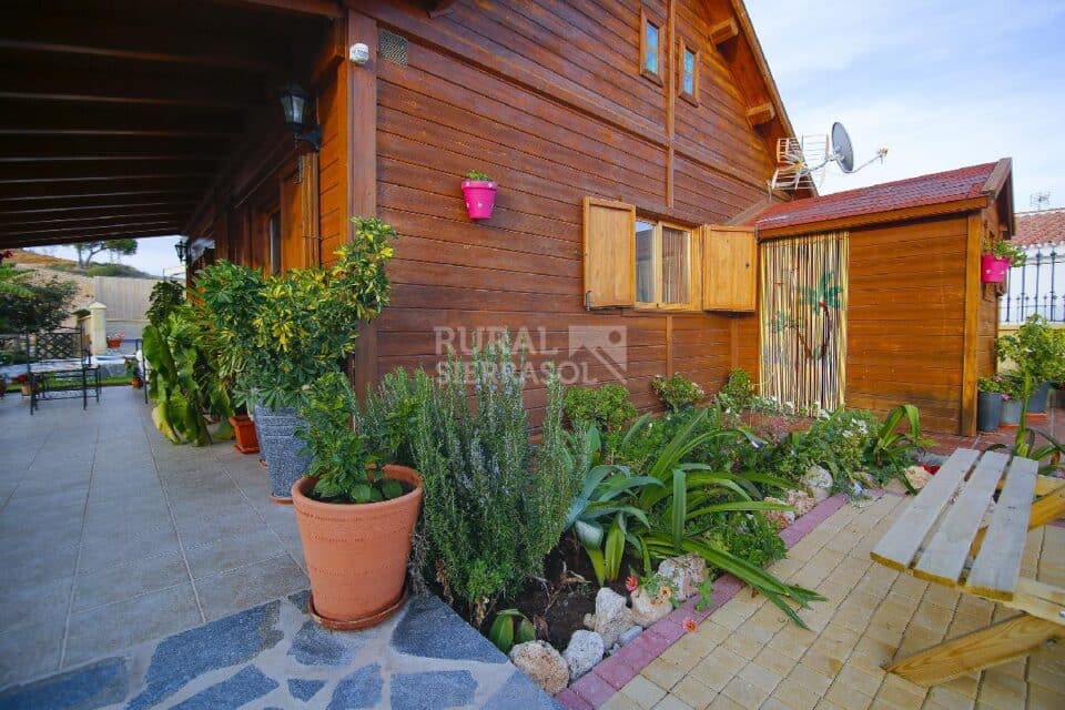 Acogedora Casa de Madera cerca de la playa - Imagen 64