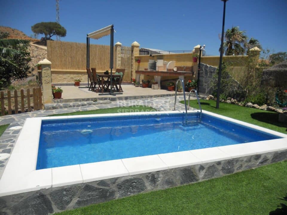 Acogedora Casa de Madera cerca de la playa - Imagen 11