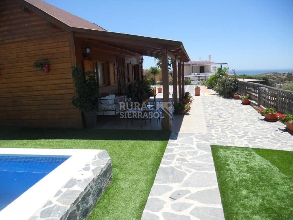 Acogedora Casa de Madera cerca de la playa - Imagen 24