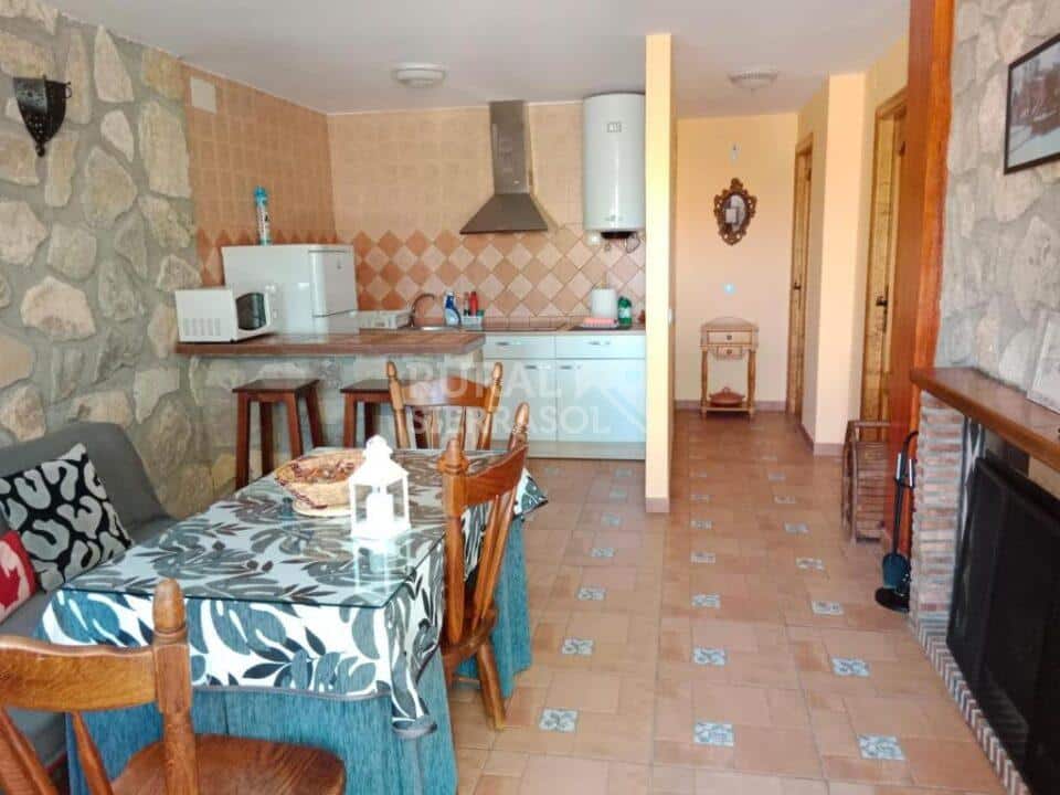 Maravilloso Alojamiento Rural en Castril de la Peña con chimenea y wifi - Imagen 21