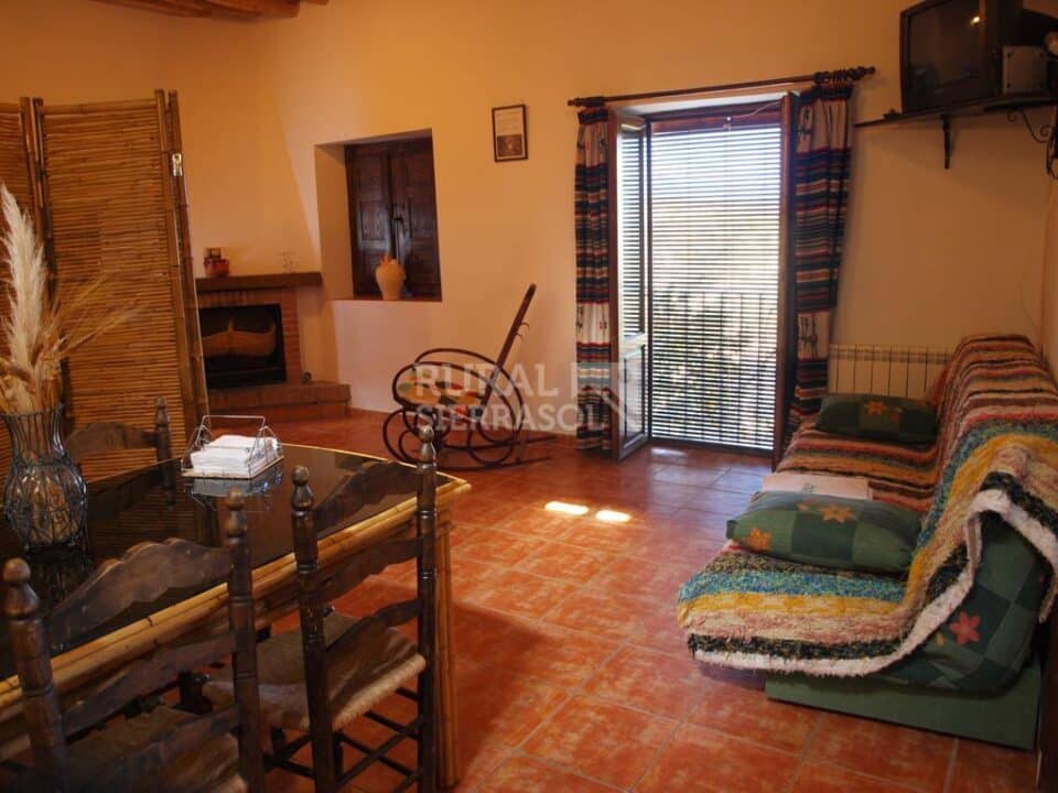 Encantador Apartamento Rural en Lobras, con chimenea y wifi - Imagen 8