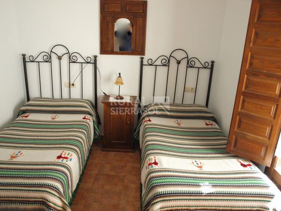 Fantástico Apartamento Rural en Lobras, con chimenea, barbacoa y wifi - Imagen 9