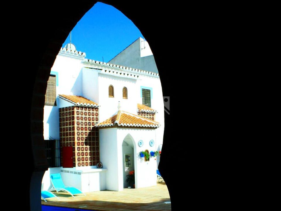 Maravillosa Villa estilo andalusí, con piscina, barbacoa y aire acondicionado - Imagen 80