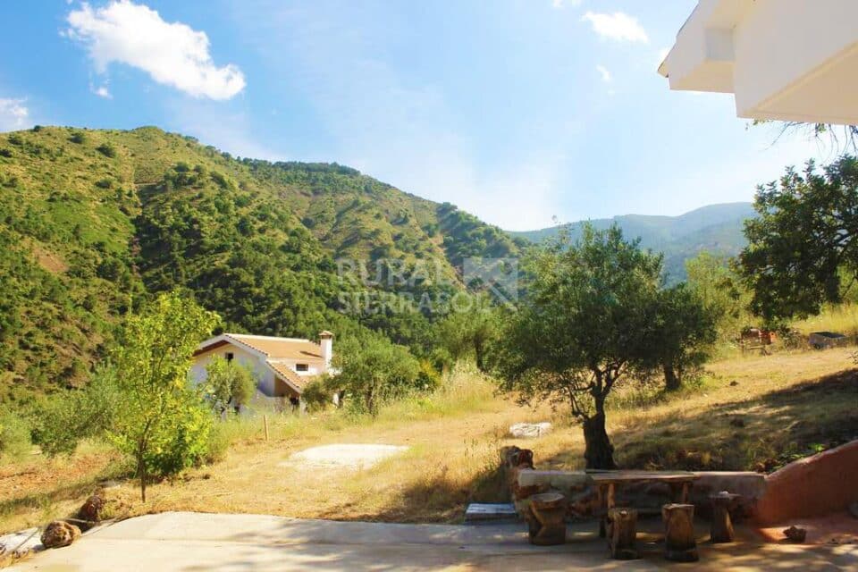 Acogedora Vivienda Rural en Tolox, con piscina, barbacoa y wifi - Imagen 10