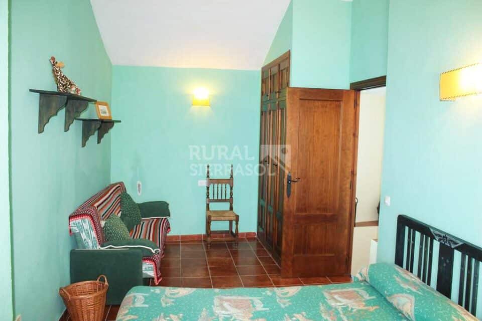 Fantástica Casa Rural en Júzcar, con chimenea, barbacoa y wifi - Imagen 4