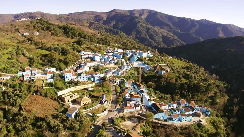 Fantástica Casa Rural en Júzcar, con chimenea, barbacoa y wifi - Imagen 21