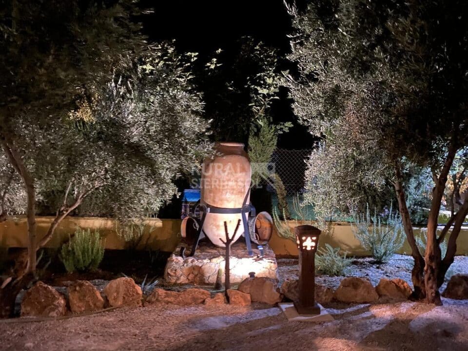 Cortijo Andaluz en Baza, con piscina y amplios jardines - Imagen 72