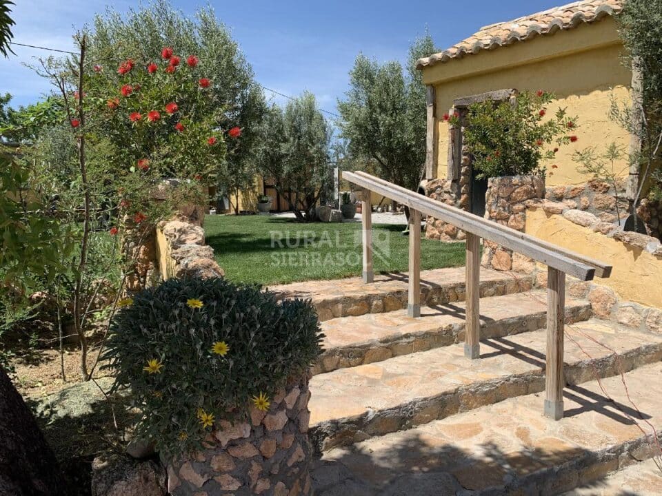 Cortijo Andaluz en Baza, con piscina y amplios jardines - Imagen 119