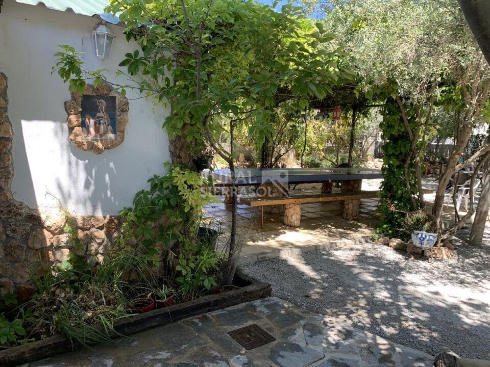 Cortijo Andaluz en Baza, con piscina y amplios jardines - Imagen 127