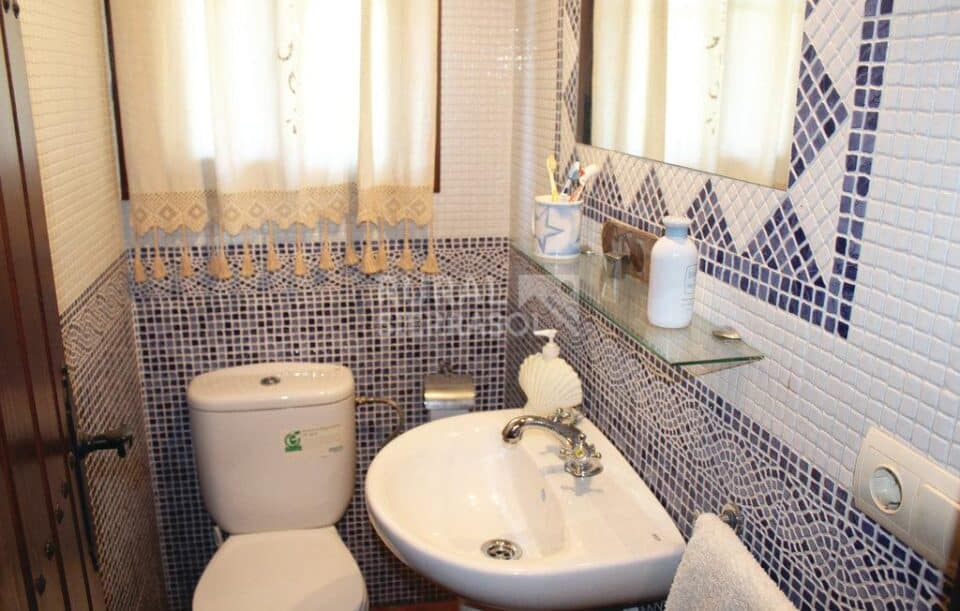 Maravillosa Villa en Torrox, con piscina y aire acondicionado - Imagen 24